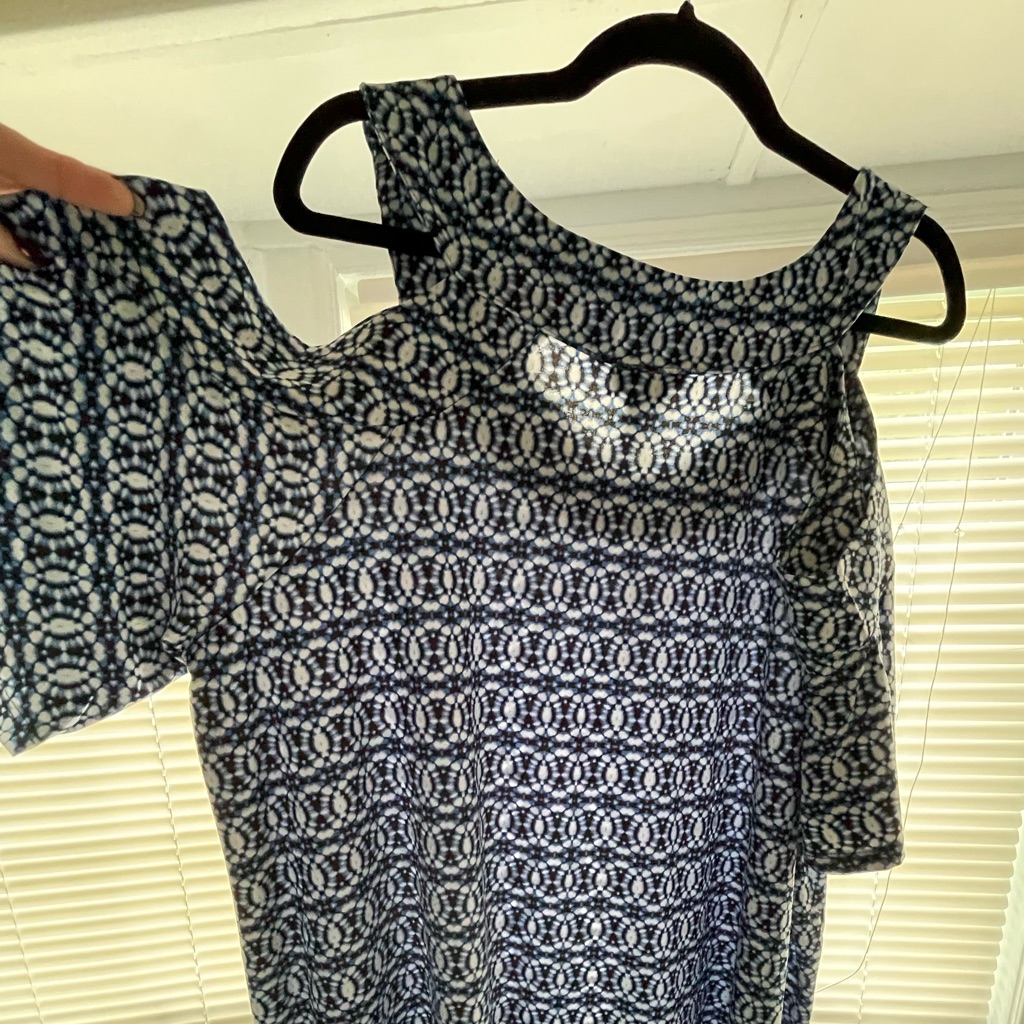 Brand New Cold Shoulder Top 2224